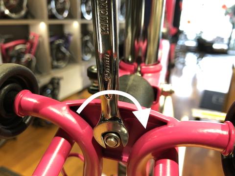 Help! The Rear End of My Brompton Isn't Clicking In – Brompton Junction ...