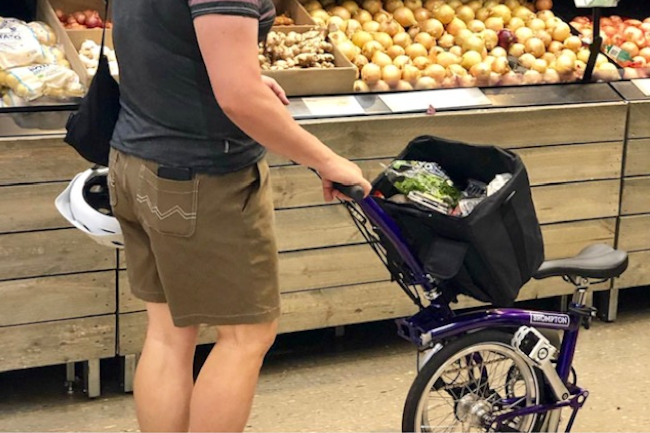 Shopping with Brompton - cropped