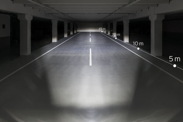 BUSCH & MULLER Dynamo LED Front Light - Alloy Lumotec IQ-XS, SILVER, DRL, Sensor, Switch, Standlight, 80LUX - Image 3