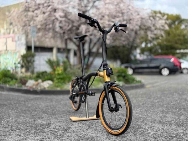 Brompton - T Line - Ceratech Black - Image 7