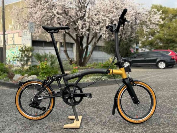 Brompton - T Line - Ceratech Black - Image 8