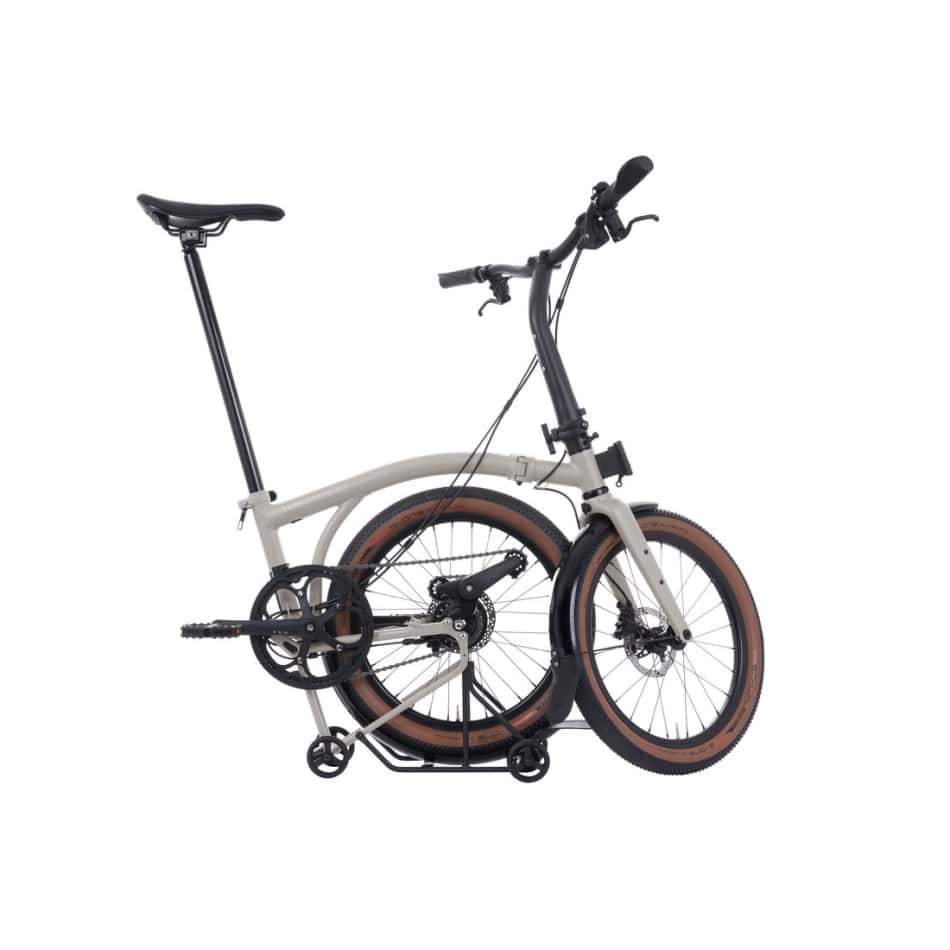 G Line Brompton - Traildust White - MEDIUM - with Mudguards+Rack - Image 2