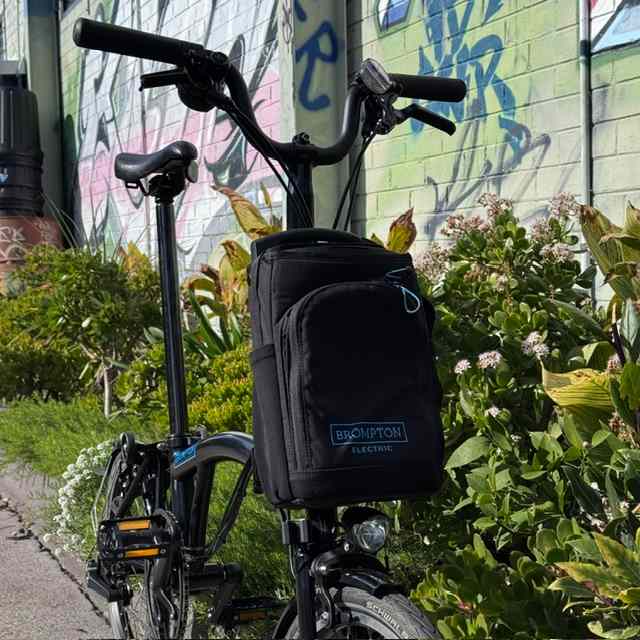 Ex-Demo Brompton Electric - M6L - Gloss Black - 2021 - Image 4