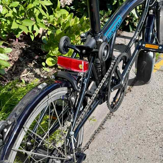 Ex-Demo Brompton Electric - M6L - Gloss Black - 2021 - Image 6